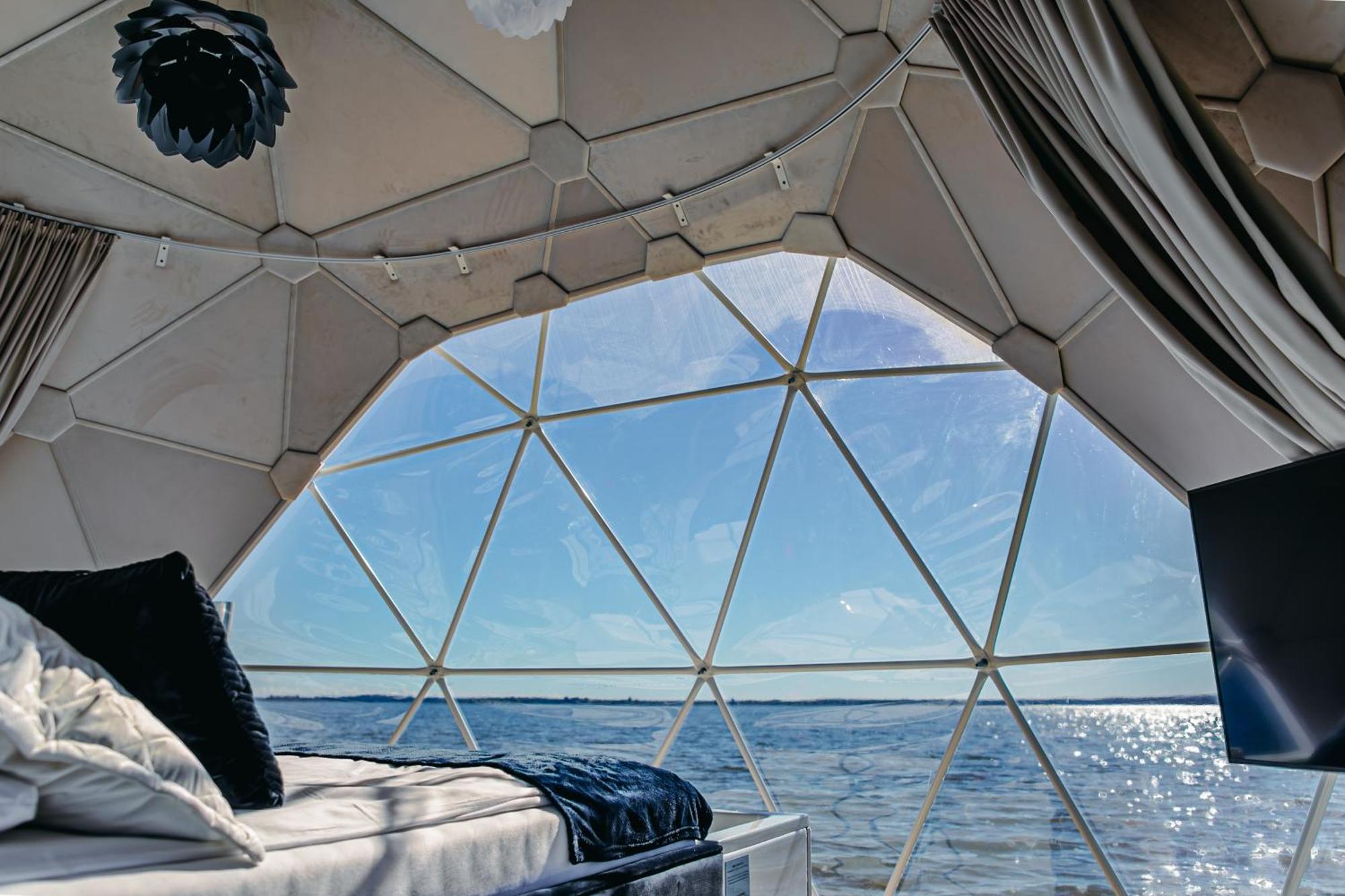 Grand Ht Houseboats - Domki Na Wodzie - Sauna, Jacuzzi, Kominek Mielno  Δωμάτιο φωτογραφία