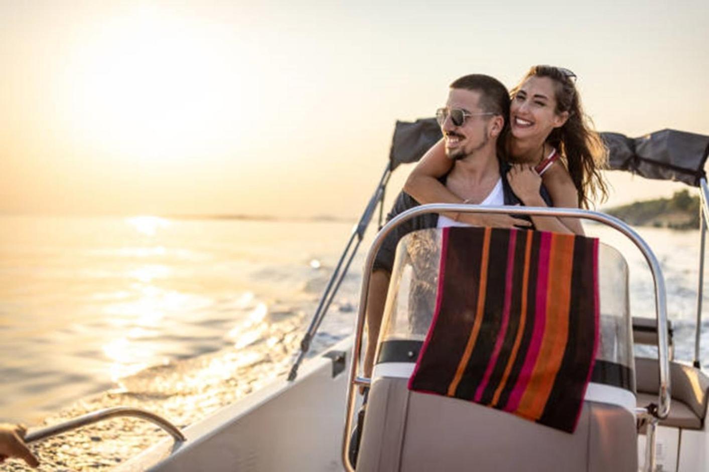 Grand Ht Houseboats - Domki Na Wodzie - Sauna, Jacuzzi, Kominek Mielno  Εξωτερικό φωτογραφία